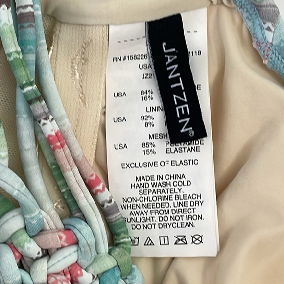 Jantzen Size 16 one piece bathing swimsuit. Woven back straps. Colorful stripes. - Picture 8 of 9